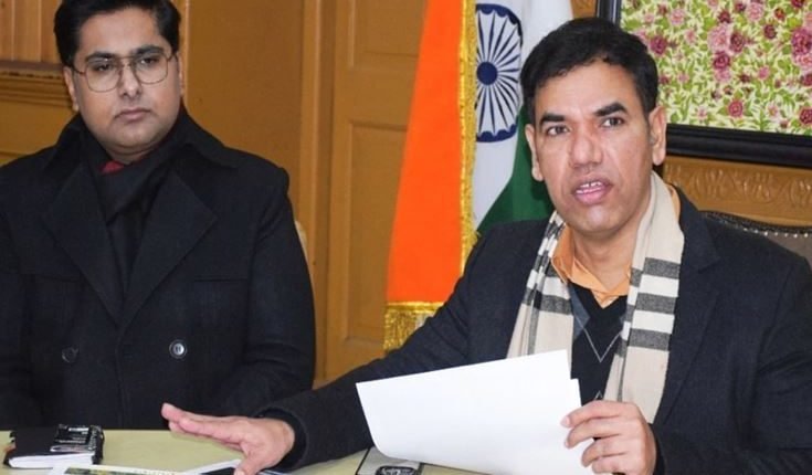 Div Com emphasizes on close coordination & synergy among Engineering Departments during snow clearance ops