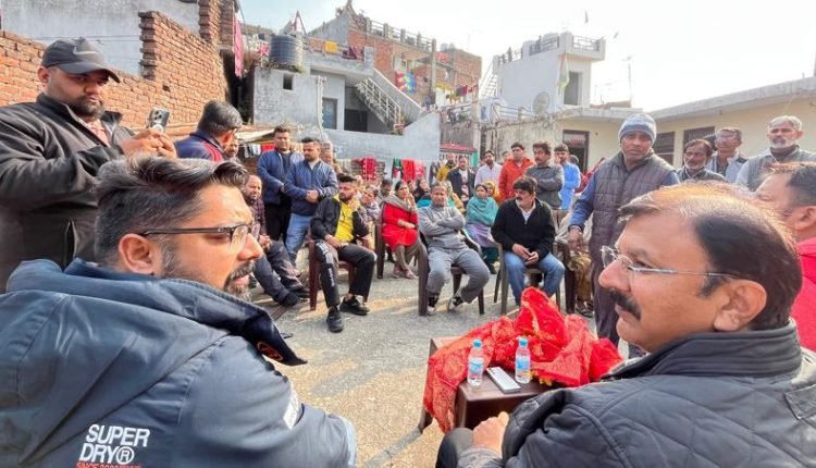 Address safety concerns in Mazdoor Basti on priority: MLA Arvind urges JMC Commissioner