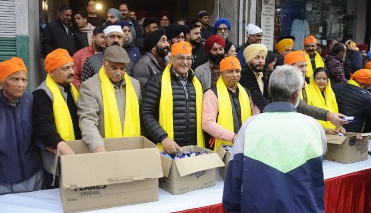 Sat, Kavinder Gupta, Ashok Koul and sunil sharma participate in Nagar Kirtan at Shivaji Chowk, Jammu
