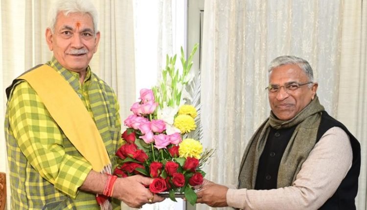 Deputy Chairman Rajya Sabha Shri Harivansh meets J&K Lieutenant Governor Manoj Sinha in Jammu
