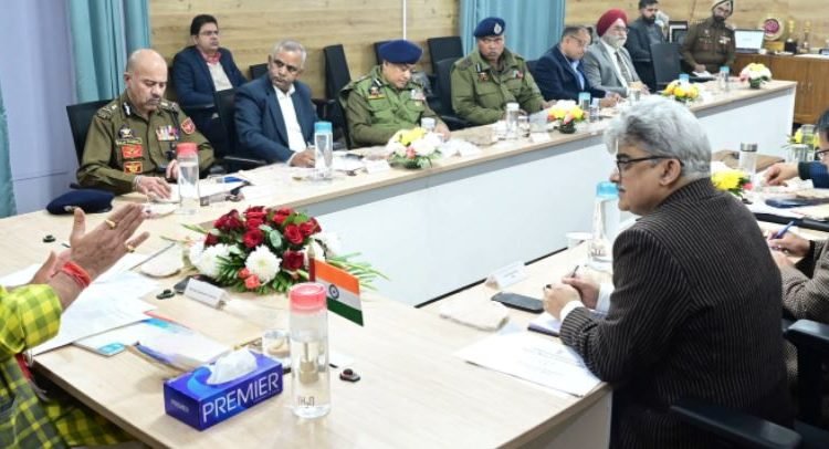 Lieutenant Governor reviews implementation of Three New Criminal Laws in UT of J&K