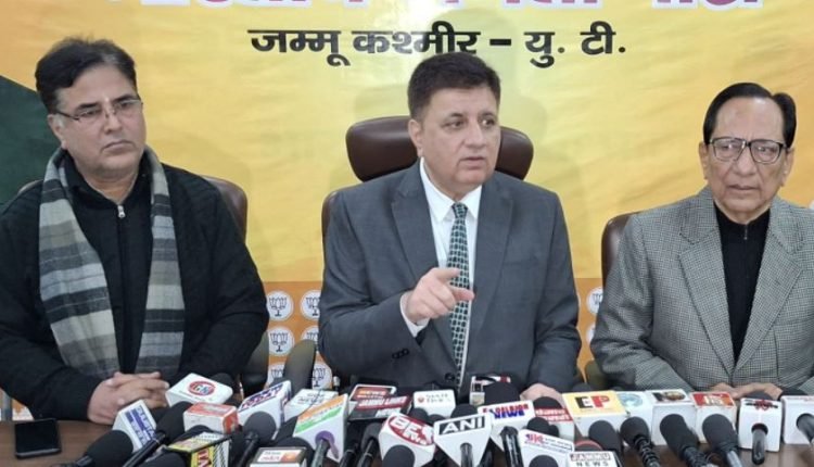 NC Should remove Aga Syed Ruhullah from party for making anti-people statement: Sunil Sethi