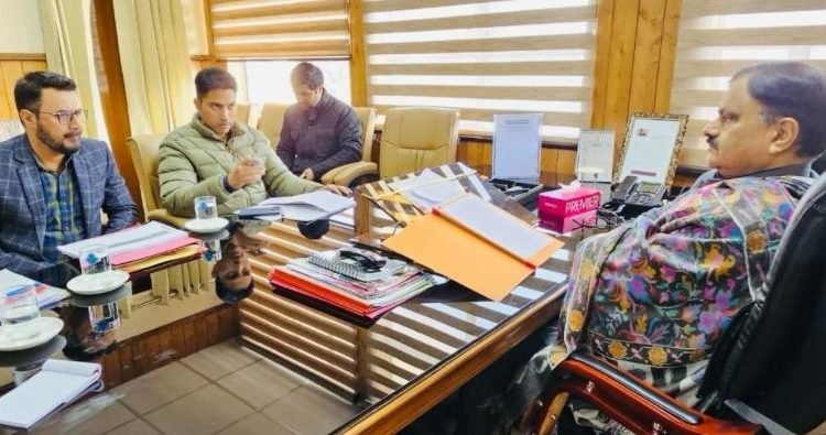 Javed Rana reviews functioning of tribal hostels in JK