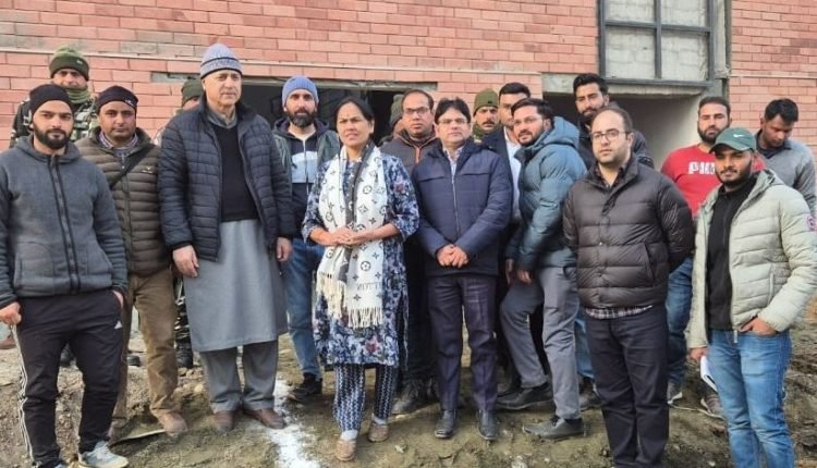 Union Minister reviews construction of ESIC Hospital at Budgam