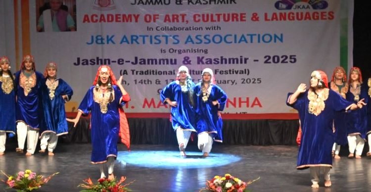 Jashn-e-Jammu & Kashmir enthralls audience on Day 2