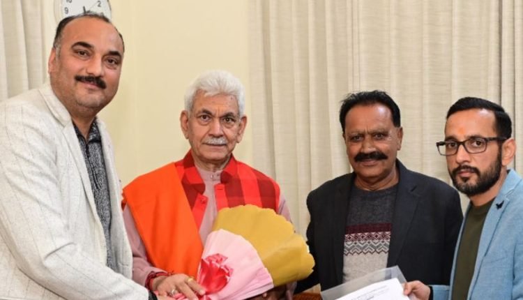 Delegations call on LG