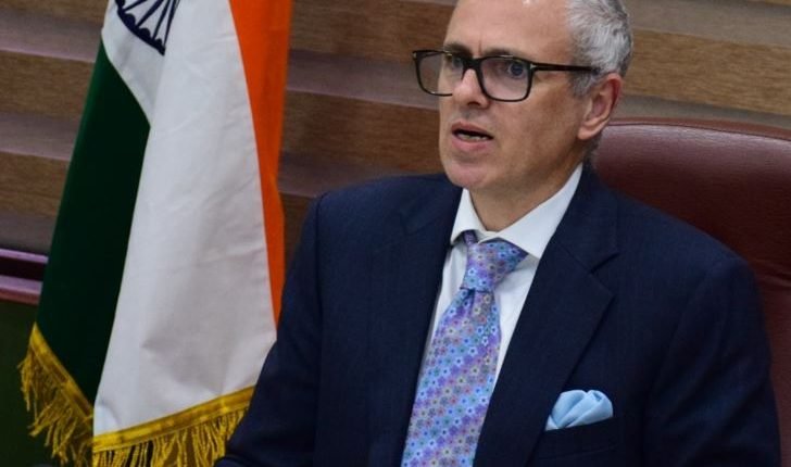PHDCCI Kashmir Submits Pre-Budget Proposals to CM, Advocates Structural Reforms for Economic Revival