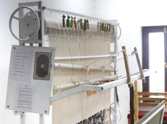 Carpet weavers to be given modified steel looms with comfort seating