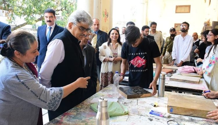 Chief Secretary reviews functioning of Music & Fine Arts Institute