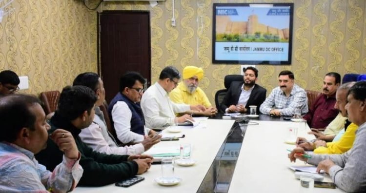 DEO Jammu convenes meeting with political representatives