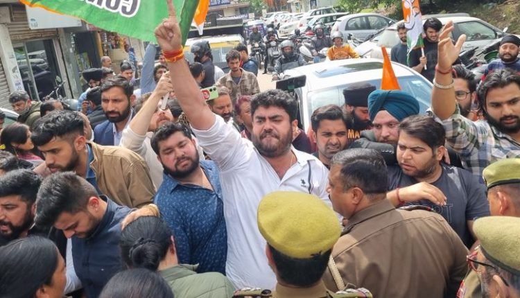 J&K Youth Congress Stages Massive Protest in Jammu Against Centre Over Kathua Killings