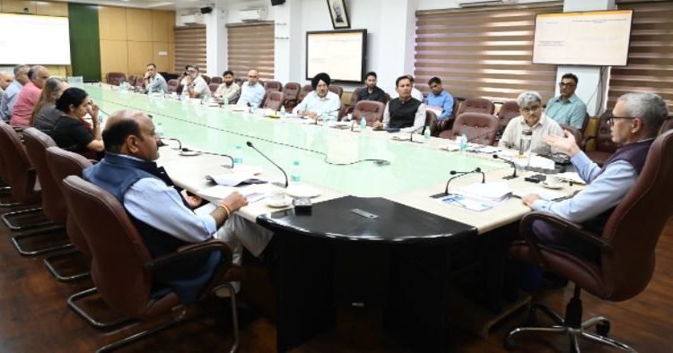 CM Omar Abdullah reviews progress of EoDB for compliance reduction, Sets targets for reform implementation