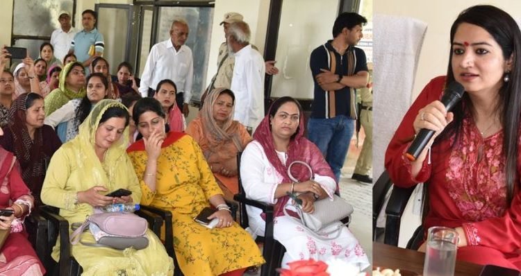 Workshop on Women empowerment held at Garhi
