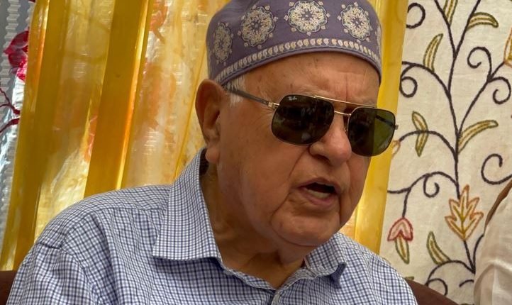 Dr. Farooq visits Kulgam to express condolences with party's district President 