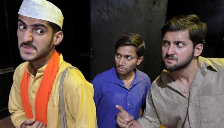 From Caps to Camouflage: Natrang’s 22-Year Theatre Streak Continues with Bold Play on Politics