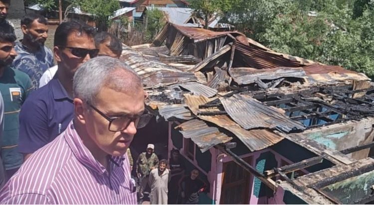CM Omar Abdullah Visits Tangdhar, Assures Relief and More Bunkers for Border Residents