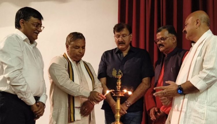 J&K BJP organizes professional meets in 5 districts