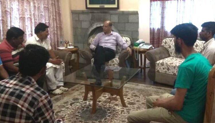 Advisor to Chief Minister Meets Safai Karamchari Representatives, Assures Action on Genuine Demands