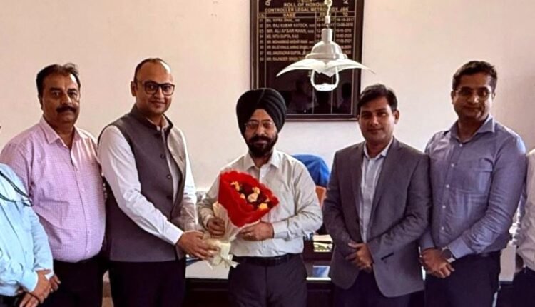 Controller Legal Metrology reviews working of Oil Marketing Companies