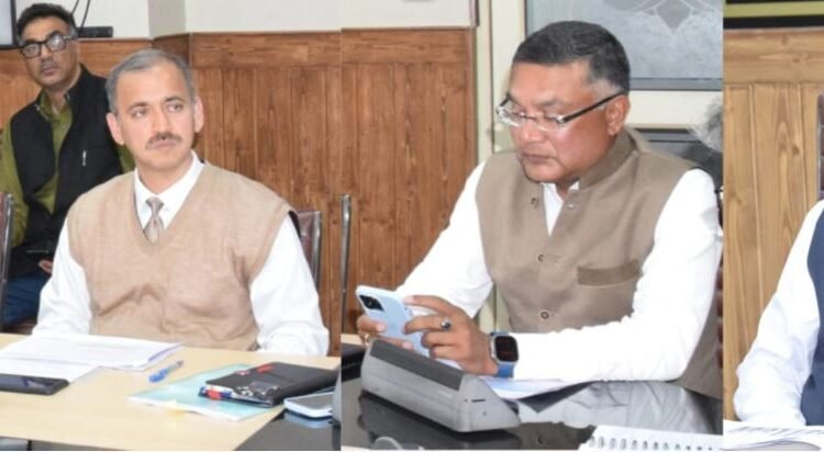 J&K Chief Secretary Calls for 100% Coverage of Financial Inclusion Schemes Across UT