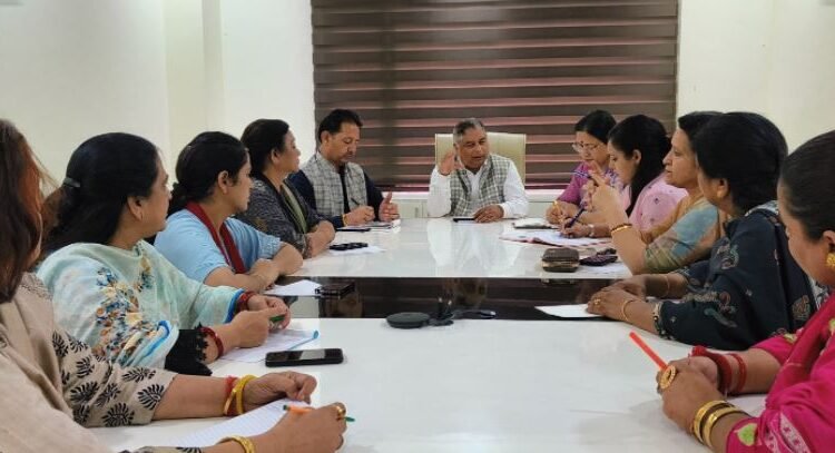 Sat Sharma slams Congress for insulting PM Modi and his late mother