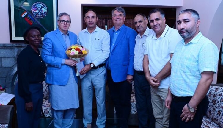 ICRISAT delegations meets CM Omar Abdullah, explores agricultural self-reliance for J&K