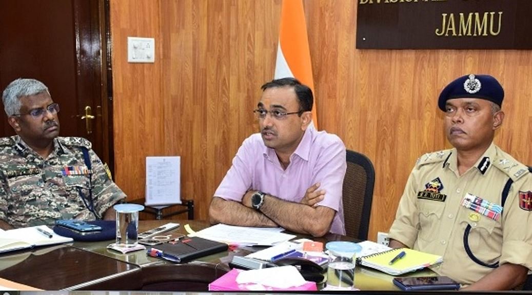 Div Com and IGP review preparations for Tiranga Yatra and Har Ghar Tiranga campaign in Jammu Division
