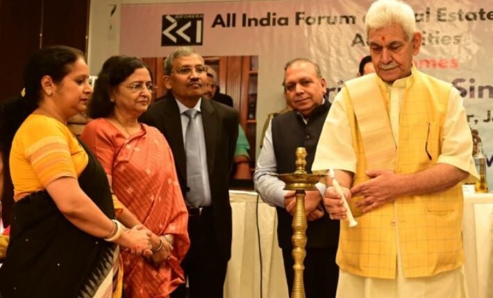 Rs. 1 lakh crore Urban Challenge Fund will be a game changer in transformation of our cities and developing them as growth hubs: LG Sinha