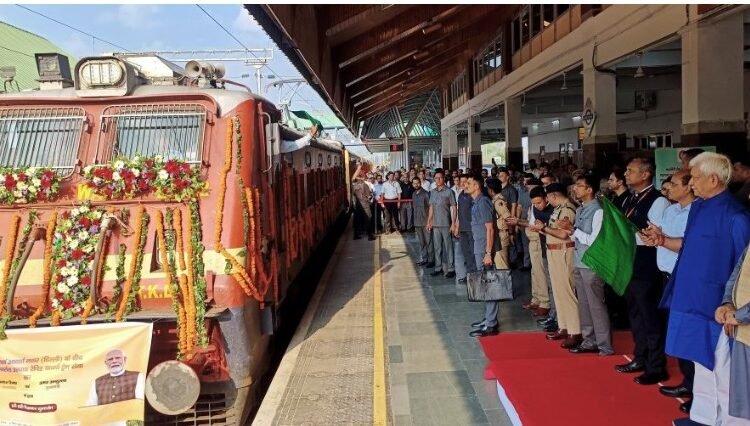 LG Manoj Sinha Inaugurates Parcel Train Service From Budgam To Delhi