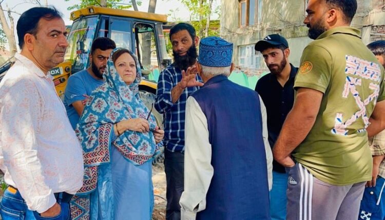 Shameema Firdous Reviews Ongoing Reconstruction at Syed Mansoor Sahib 