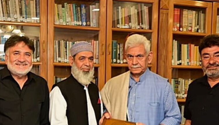 NLCO delegation meets LG Manoj Sinha to discuss lake conservation issues