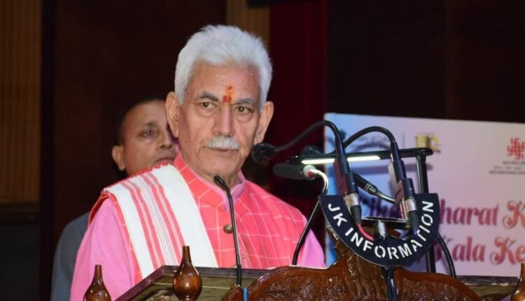 The responsibility of creating a developed India not only on canvas but in reality, too is in the hands of Youth: LG Sinha