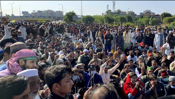 PoJK Protesters, Islamabad Reach Negotiating Table After Talks