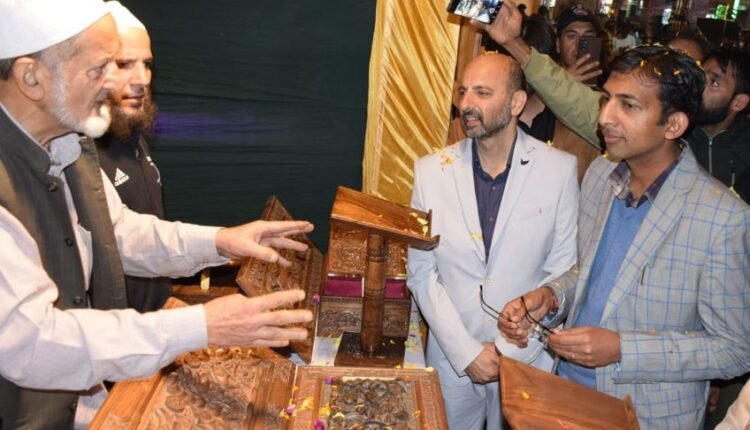 Craft Meets Culture: Divisional Commissioner Launches “Know Your Artisan” at Iconic Ghanta Ghar
