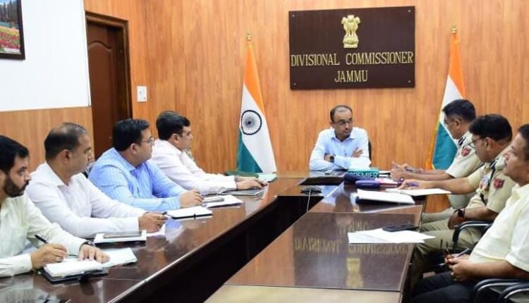 Div Com calls for systematic regulation of traffic on NHs;Decongestion measures in Jammu City ahead of festival season