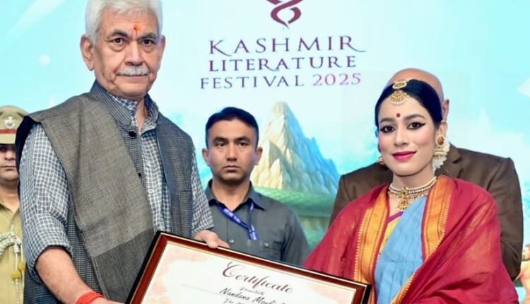 LG calls upon writers to correct false and fabricated narratives in the history books