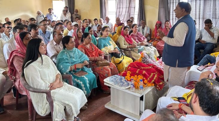 Sat Sharma addresses organizational meet at Mahanpur, calls to intensify Atma Nirbhar Bharat Abhiyan