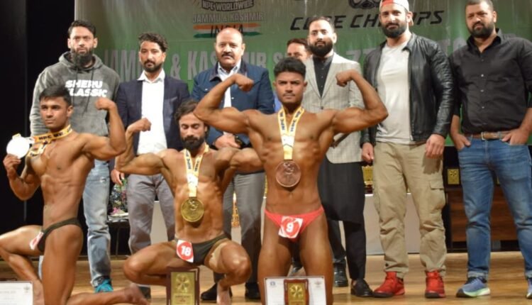 Dy. CM attends NPC body building and physique competition, distributes medals, trophies among winners