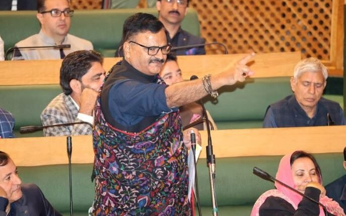 Jal Shakti Minister Confirms Regularization Policy in Pipeline Amid Workforce Crunch