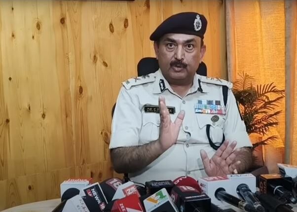 PIB debunks fake video of Ladakh DGP, calls it digitally altered and warns against misinformation