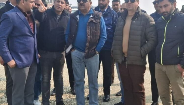 Deputy Chief Minister reviews progress of ongoing works on Sanat Nagar Flyover