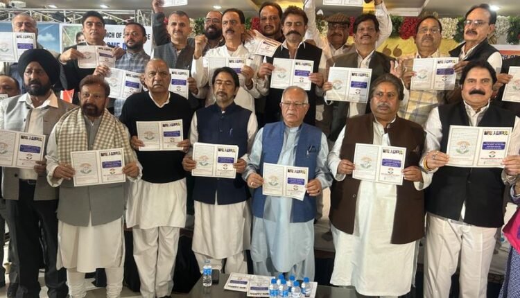 Congress pays rich tributes to Pt. Jawahar Lal Nehru on his 136th birth anniversary