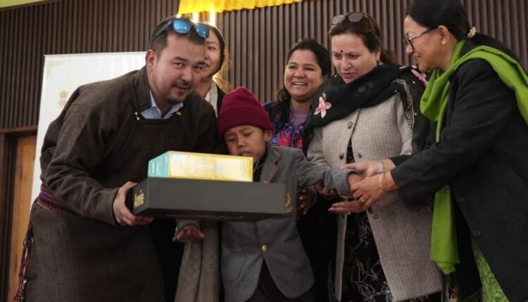 First Lady Bindu Gupta inaugurates distribution of Braille Kit ‘Annie’ at PM Shri Govt High School Chuchot Yokma