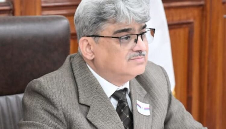 Chief Secy directs districts to fast-track establishment of JNVs, KVs across J&K