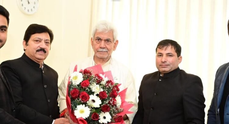 J&K High Court Bar Association Jammu holds deliberation with  Lieutenant Governor
