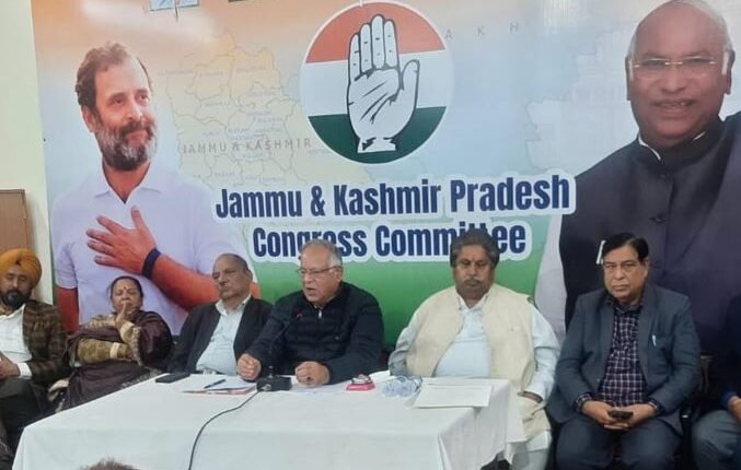 Karra asks workers to attend in large numbers Congress Maha Rally at Ram Lila Maidan on December 14th in Delhi