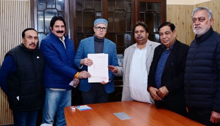 Congress delegation meets CM Omar Abdullah, raises public and employee issues