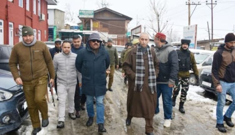 Deputy Chief Minister reviews post-snowfall situation, snow clearance and essential services in Budgam