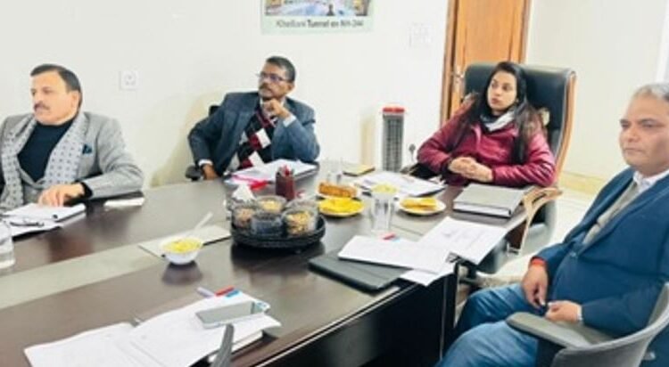 Harleen Kaur reviews NH projects; emphasises adherence to quality standards, timeliness
