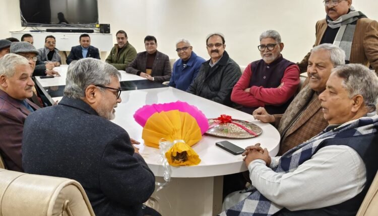 SS Jain Sabha meets Sat Sharma, discusses key community issues